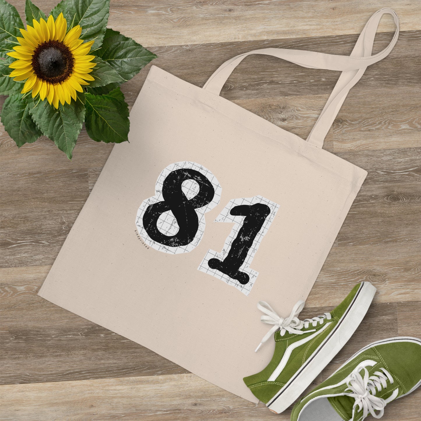 Minimalist Canvas Tote Bag with '81' Design - Eco-Friendly Shopping & Everyday Use